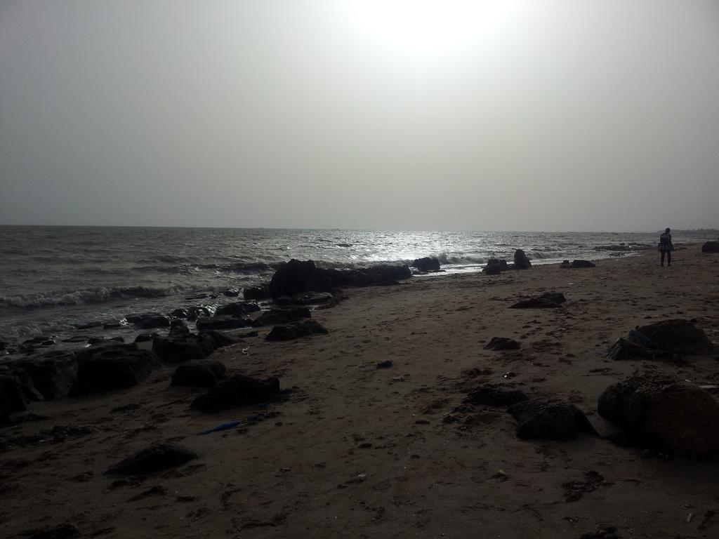 Keur Baboune M'Bour Buitenkant foto
